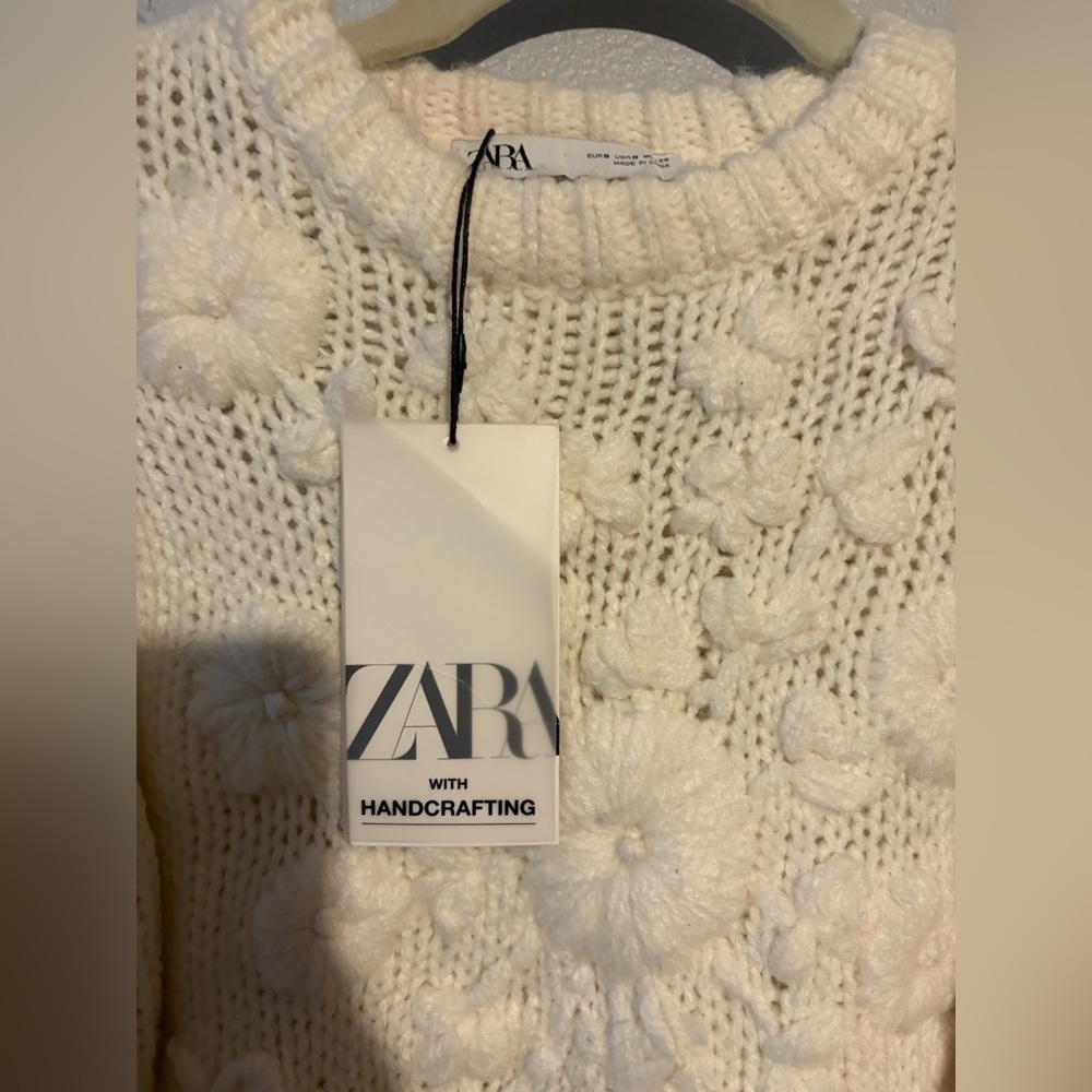 Zara Womens Floral Embroidered Knit Sweater White Puff Sleeves Size Small NEW - Picture 5 of 7